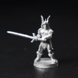 Male Fighter with Sword, 11-001, AD&D Player Character, Ral Partha