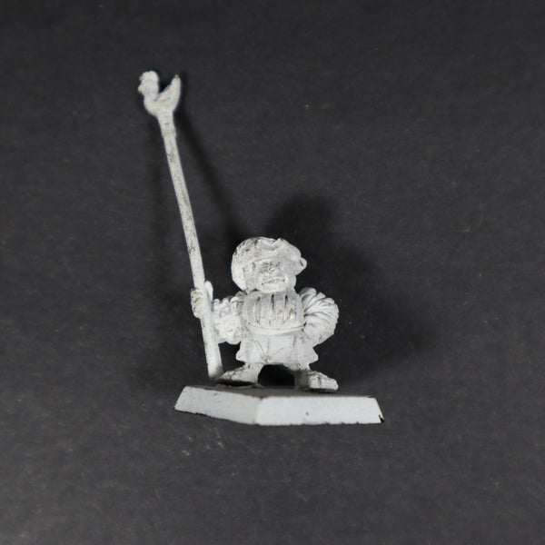 Empire, Halfling Standard Bearer