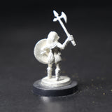 Dwarf Shield Maiden, 01-183, Ral Partha