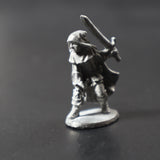Ranger w. Two Swords, 8107, Personalities II, Broken, Grenadier