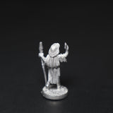 Female Wandering Sorcerer, 11-019, Ral Partha, AD&D