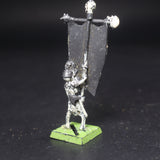 Standard Bearer, 3123 (a), Skeleton Command, Fantasy Legends, Grenadier