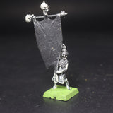 Standard Bearer, 3123 (a), Skeleton Command, Fantasy Legends, Grenadier