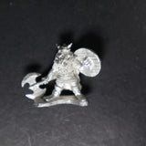 Elite Dwarf Axeman III, with Shield, 50-0119, Ral Partha
