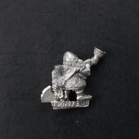 Dwarfs, Musician, MM11, Command, Marauder Miniatures