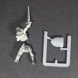 Bretonnian Grail Knight Champion Missing Top of Helmet