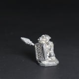 527 Low Orcan with Spear, Middle Earth, Archive Miniatures