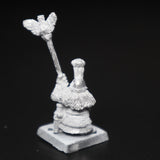 Dwarfs, Standard Bearer, Marauder Miniatures, MM11