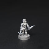 Male Gnome Thief, 11-008, Ral Partha, AD&D