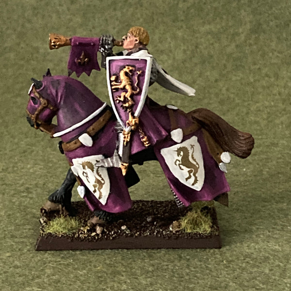 Bretonnian Grail Knight Musician