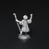 Female Adventuring Mage, 11-009, Ral Partha