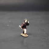 Female Thief w. Dagger & Sack, FA17, Citadel Miniatures