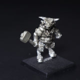Chaos, Beastmen, Minotaur, Bloodcry the Beastl, C25, Citadel