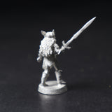 Female Fighter with Sword, 11-001, AD&D, Ral Partha