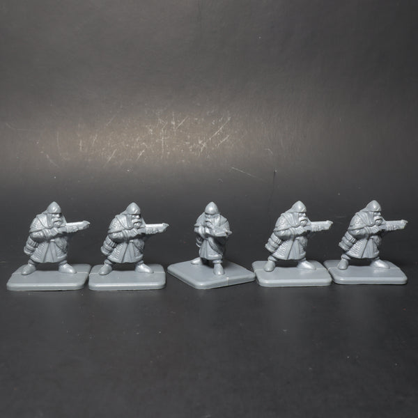 Grenadier Plastic Dwarfs w/ Crossbows