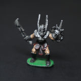 Chaotic Fighter with Falchion and Blade Shield, DF-782, Ral Partha