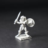 Tyrant Shield Maiden, 02-209, Ral Partha