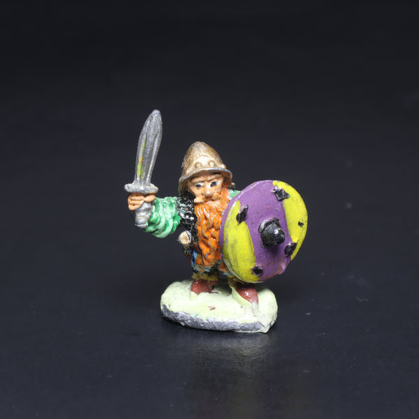 Dungeons and Dragons, Dwarf w/ Short Sword, 2003a