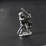 Ranger w. Two Swords, 8107, Personalities II, Grenadier