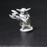 Dwarf w/ Cape and Axe, Metal Magic