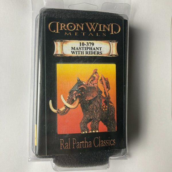 Ral Partha / Iron Wind, Mastiphant With Riders 10-379 Blister